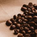 Eco-Friendly Gifts for Coffee Lovers: The Rise of Reusable Products in American Gift Culture